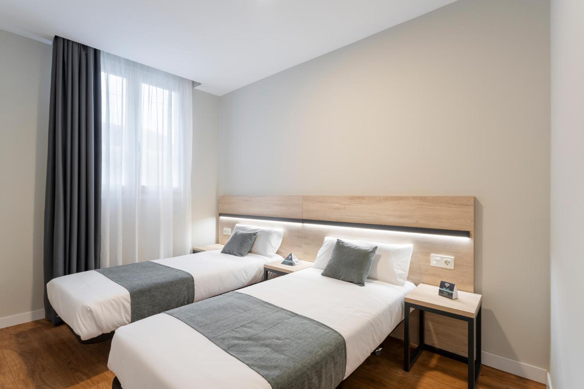Aparthotel Alda Palencia Catedral Zewnętrze zdjęcie