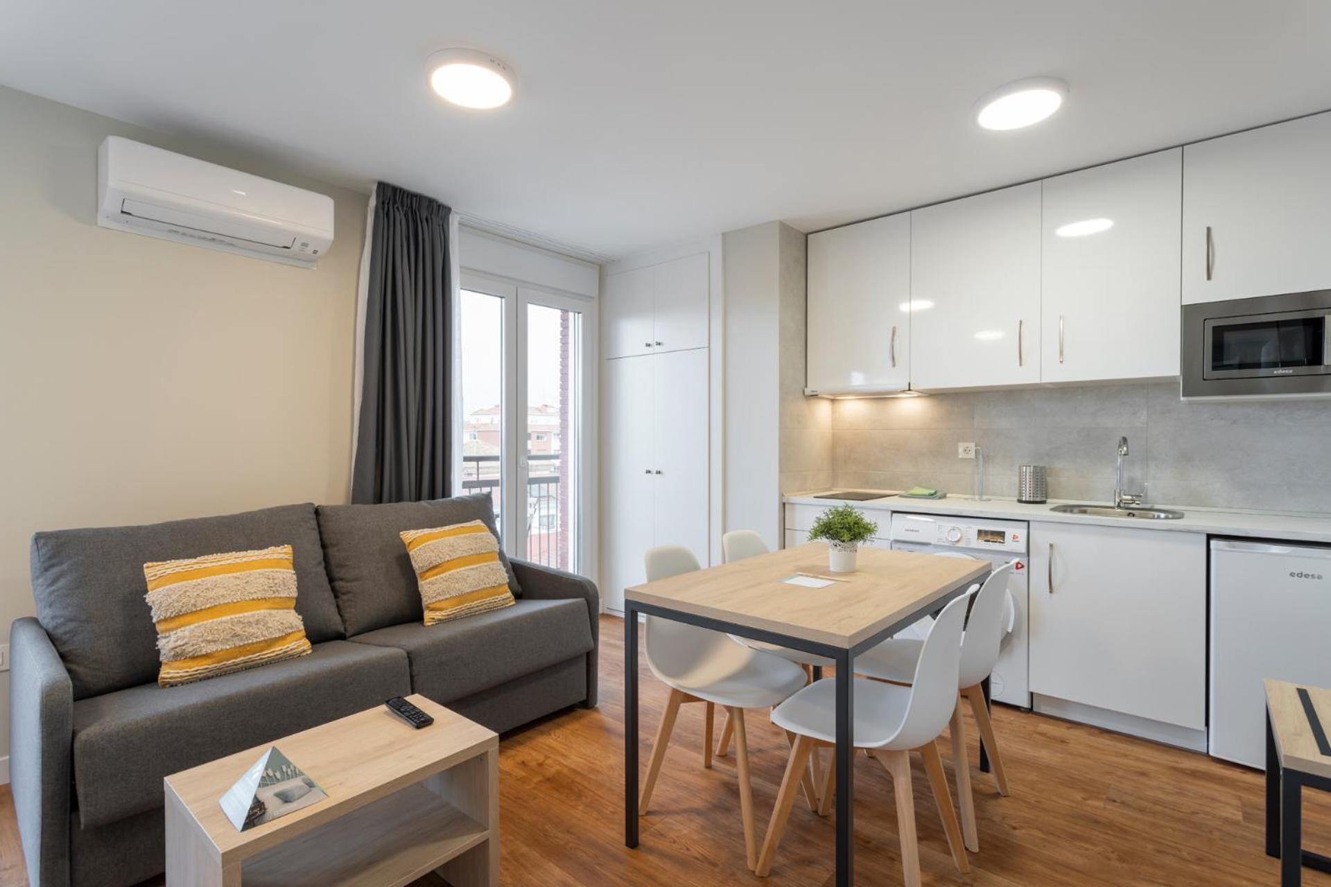 Aparthotel Alda Palencia Catedral Zewnętrze zdjęcie