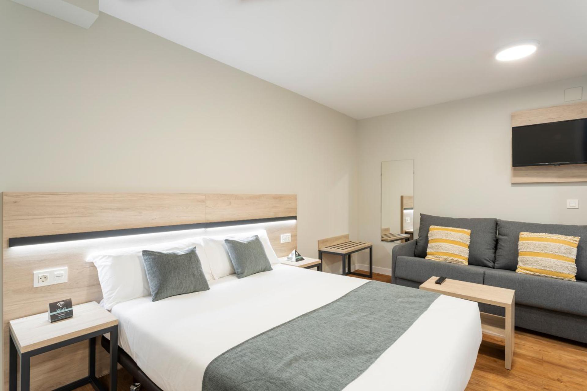 Aparthotel Alda Palencia Catedral Zewnętrze zdjęcie
