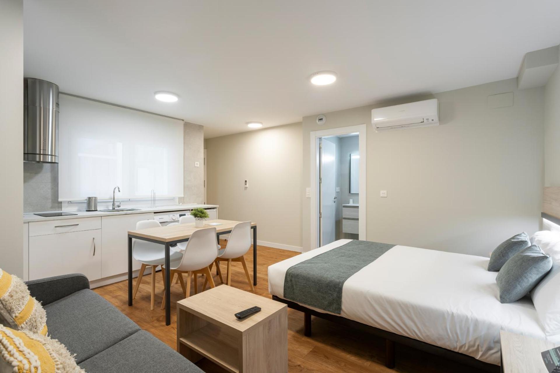 Aparthotel Alda Palencia Catedral Zewnętrze zdjęcie