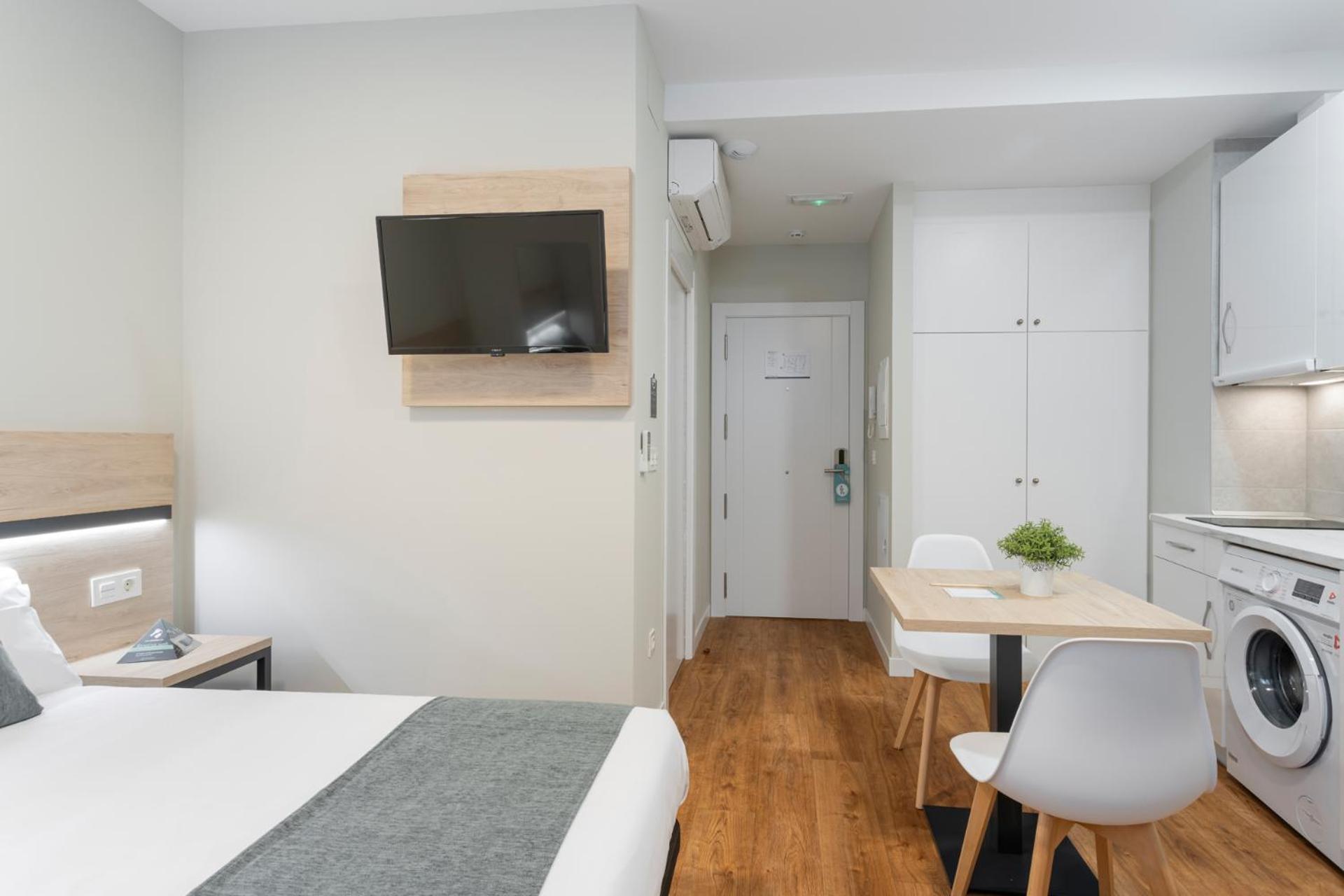 Aparthotel Alda Palencia Catedral Zewnętrze zdjęcie